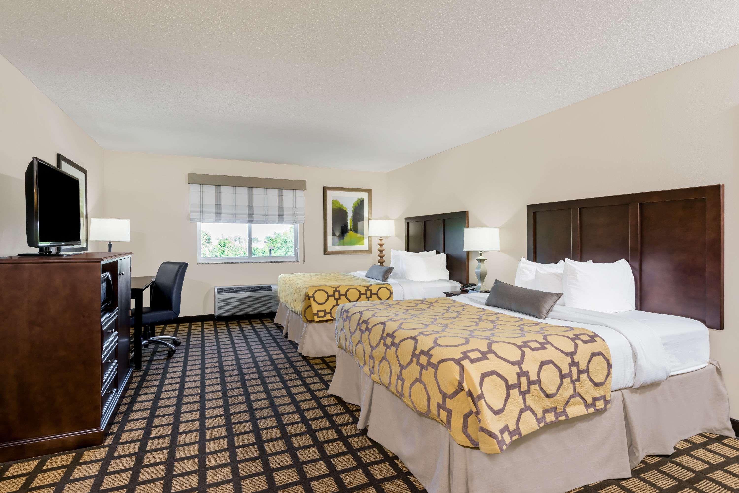 Hotel Baymont By Wyndham Erie Kearsarge Exterior foto