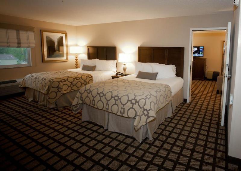 Hotel Baymont By Wyndham Erie Kearsarge Exterior foto