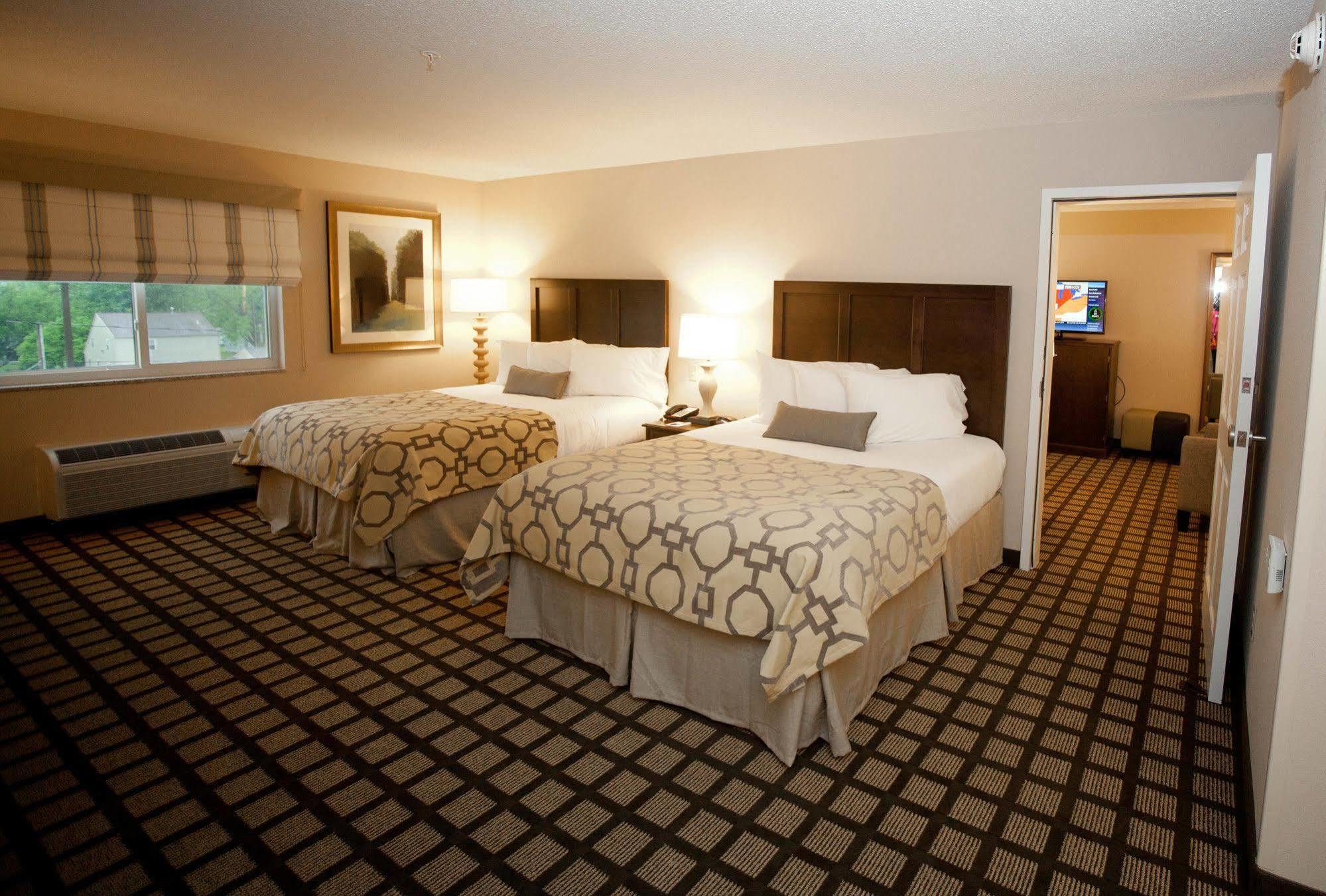 Hotel Baymont By Wyndham Erie Kearsarge Exterior foto